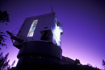 Il telescopio LBT in arizona, di cui l'INAF è uno dei partner, utilizzato  per studiare il quasar SDSS J0100+2802. Crediti: INAF- R. Cerisola