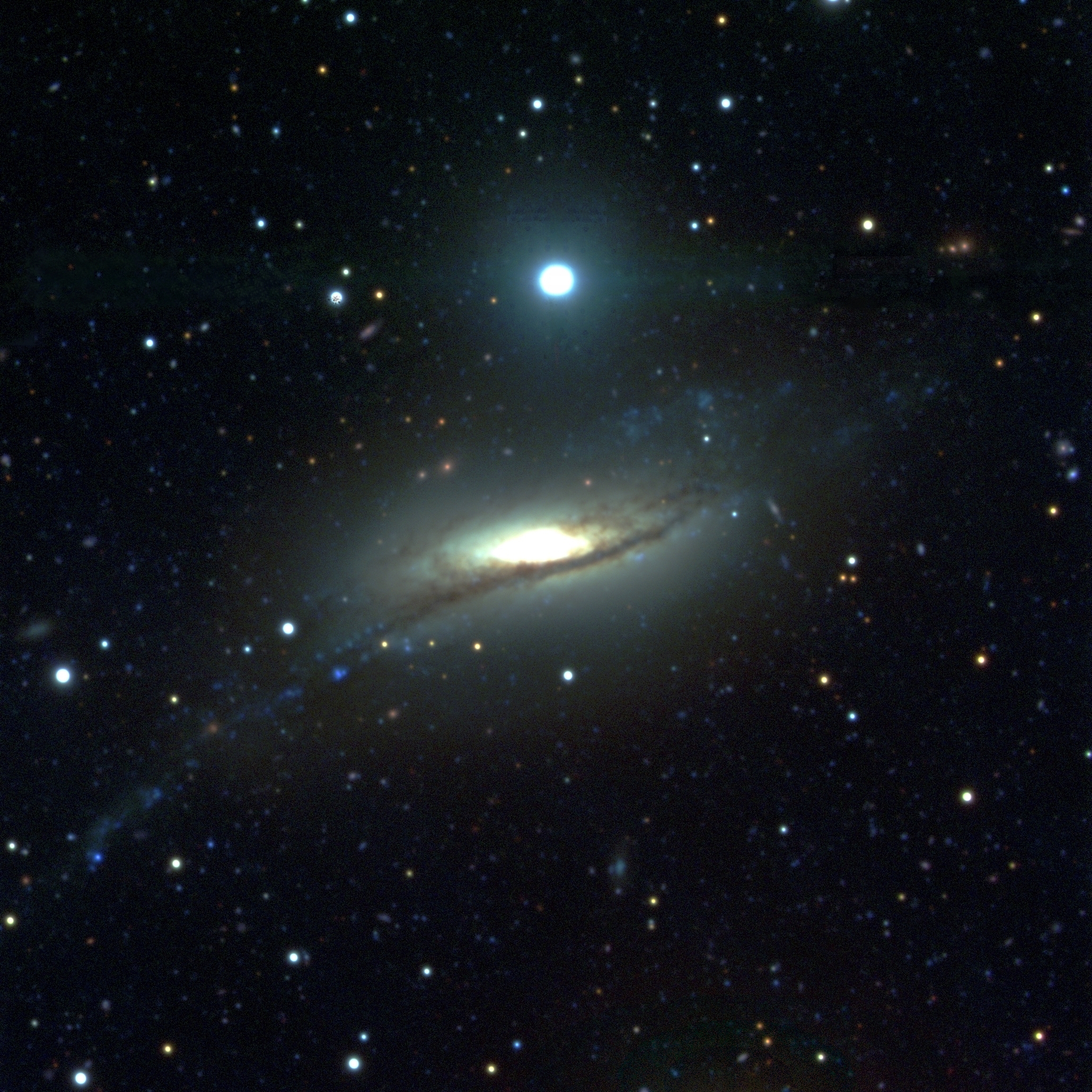 NGC5719