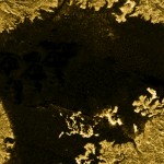 Il mare Lygeria, il secondo più grande su Titano, ripreso da Cassini (NASA/JPL-Caltech/ASI/Cornell)
