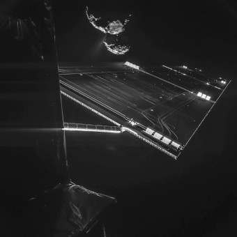Il selfie di Rosetta da una distanza di appena 16 Km dalla cometa. Crediti: ESA/Rosetta/Philae/CIVA