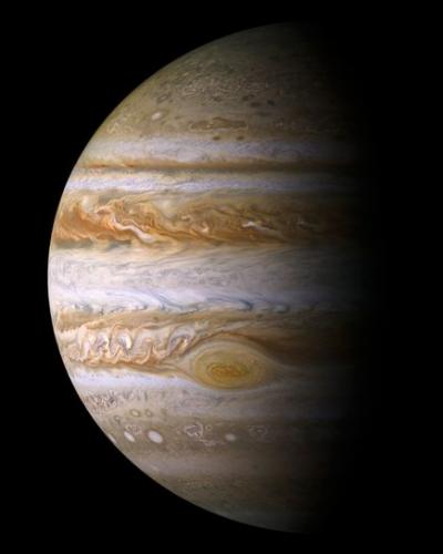 In questa immagine scattata nel 2000 dalla sonda Cassini della NASA si vede chiaramente la Grande Macchia Rossa di Giove. Crediti: NASA/JPL/Space Science Institute