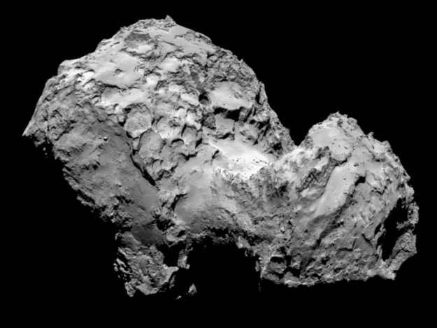 La cometa ripresa il 3 agosto 2014 dalla camera OSIRIS. Copyright ESA/Rosetta/MPS for OSIRIS Team MPS/UPD/LAM/IAA/SSO/INTA/UPM/DASP/IDA
