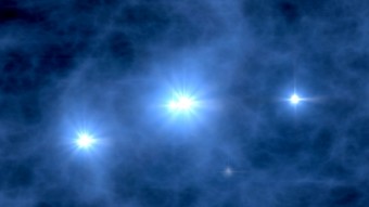 Formazione delle prime stelle in gruppi all'interno di  piccoli aloni.  Diversamente da quanto finora ipotizzato le prime stelle sarebbero state non molto massicce e si sarebbero formate in piccoli gruppi comprendendo anche stelle con massa più piccola del Sole. Crediti: NASA/ WMAP science team