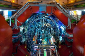 L'interno dell'esperimento ALICE di LHC. Crediti: A Saba/CERN