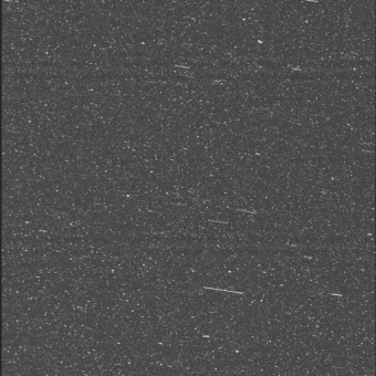 L'ambiente polveroso attorno alla cometa. Crediti: ESA/Rosetta/MPS for OSIRIS Team MPS/UPD/LAM/IAA/SSO/INTA/UPM/DASP/IDA