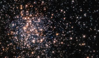 Immagine dell'ammasso stellare Terzan5 ottenuta dal Very Large Telescope dell'ESO con il sistema di ottica adattiva MAD (Multi-Conjugate Adaptive Optics Demonstrator) Crediti: ESO/F. Ferraro