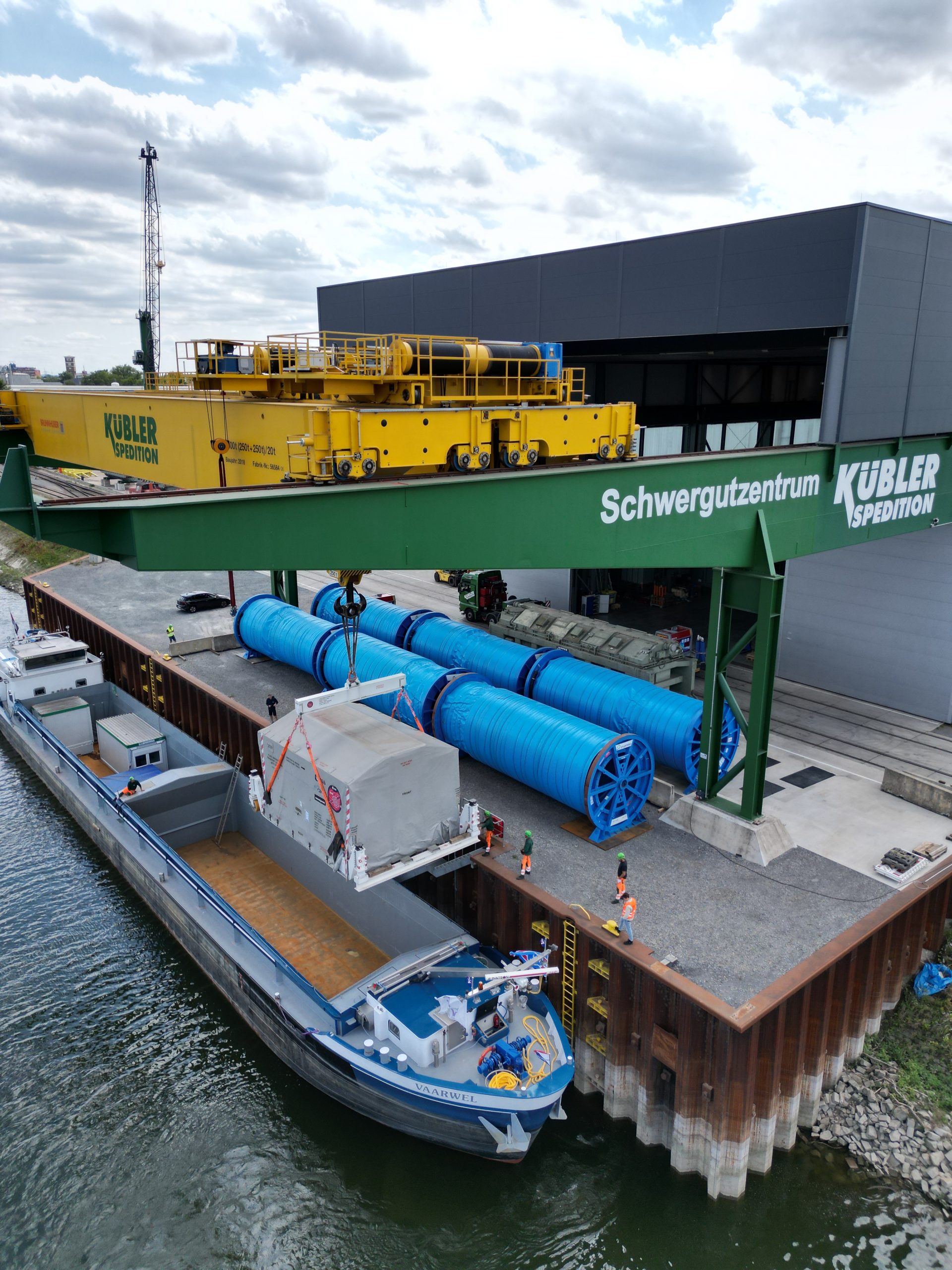 Plato in viaggio sul fiume Reno.