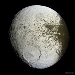 Yin e yang in una luna di Saturno