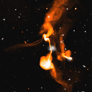 MeerKat svela i segreti di 115 ammassi di galassie