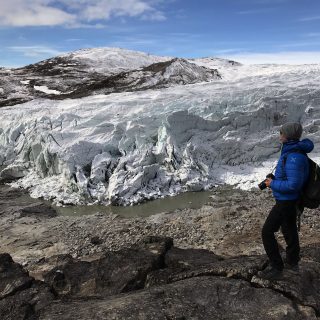 Sotto il Polo Sud marziano, il ghiaccio si deforma
